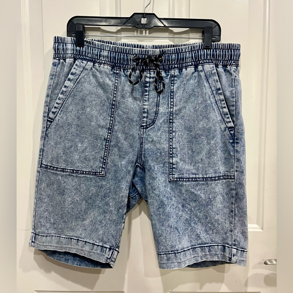 Forever 21 Men’s Acid Washed Drawstring Jean Shorts Size 32